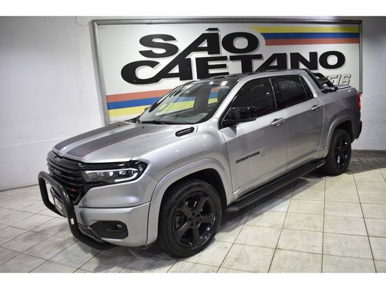 RAM RAMPAGE 2.0 HURRICANE 4 TURBO GASOLINA R/T 4X4 AUTOMÁTICO
